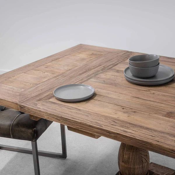 London Farmhouse Extendable Dining Table (200cm - 280cm)